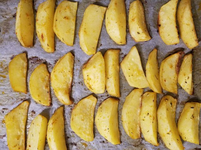 Картофель по-деревенски - рецепты приготовления
