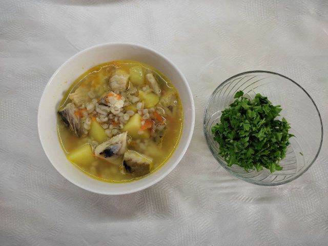 Суп из рыбных консервов, с перловкой — рецепты | Дзен