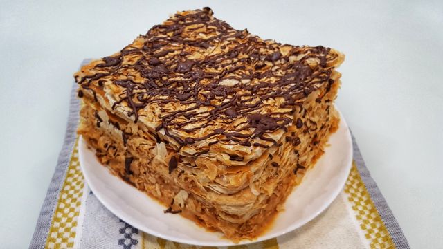 Шоколадно-песочный торт Подлипка : Торты, пирожные | Food, Desserts, Brownie