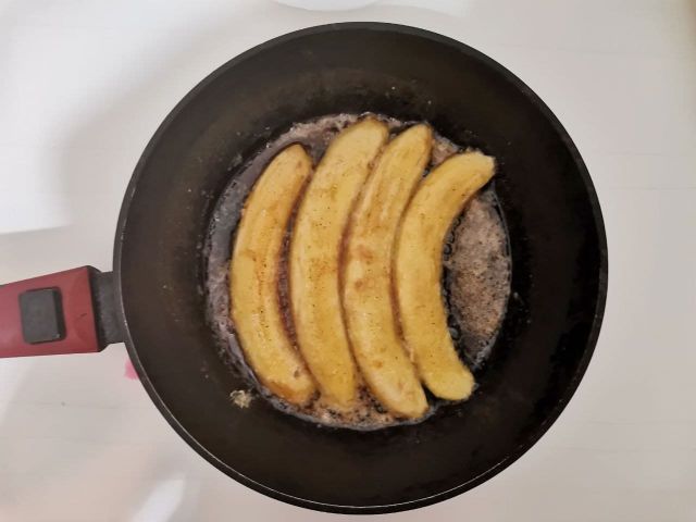 Бананы на сковороде простой рецепт