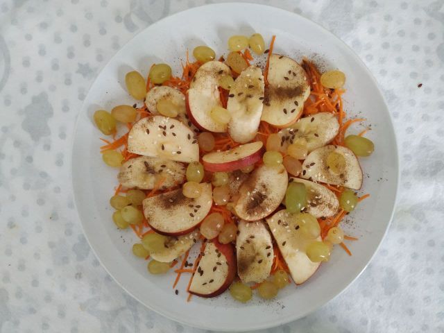 Легкий салат с кефиром рецепт – Русская кухня: Салаты. «Еда»