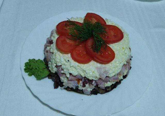 Слойки с курицей и сыром