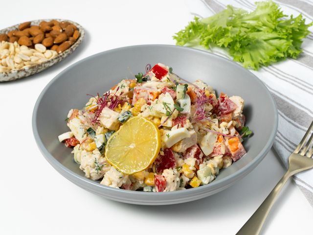 Салат с курицей и рыбой – пошаговый рецепт приготовления с фото